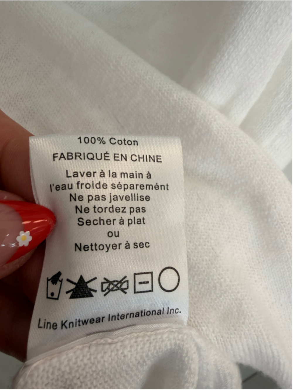 John + Jenn White “CIAO” Graphic Knit T-Shirt Size L/G - Picture 5 of 6